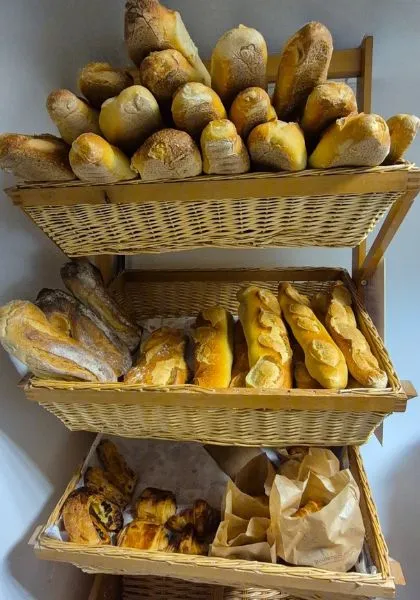 Lo Chuc e lo Muc, Café- Épicerie de Barre des Cévennes, dépot de pain